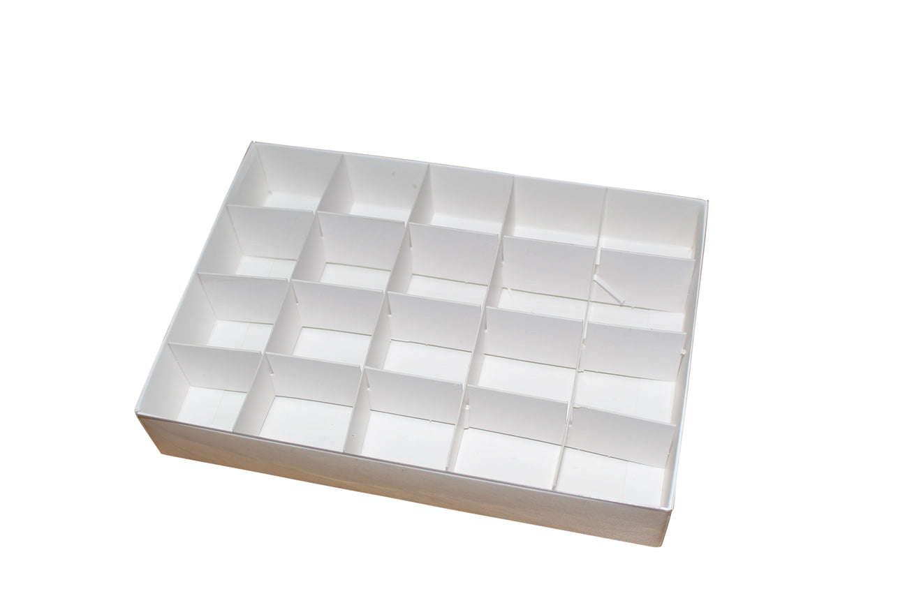 Clear lid box with Red Santa sleeve - 20 x 14 x 3.5cm