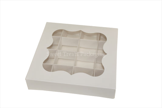 Empty White Boxes with Inserts-18 x 18 x 3.5cm