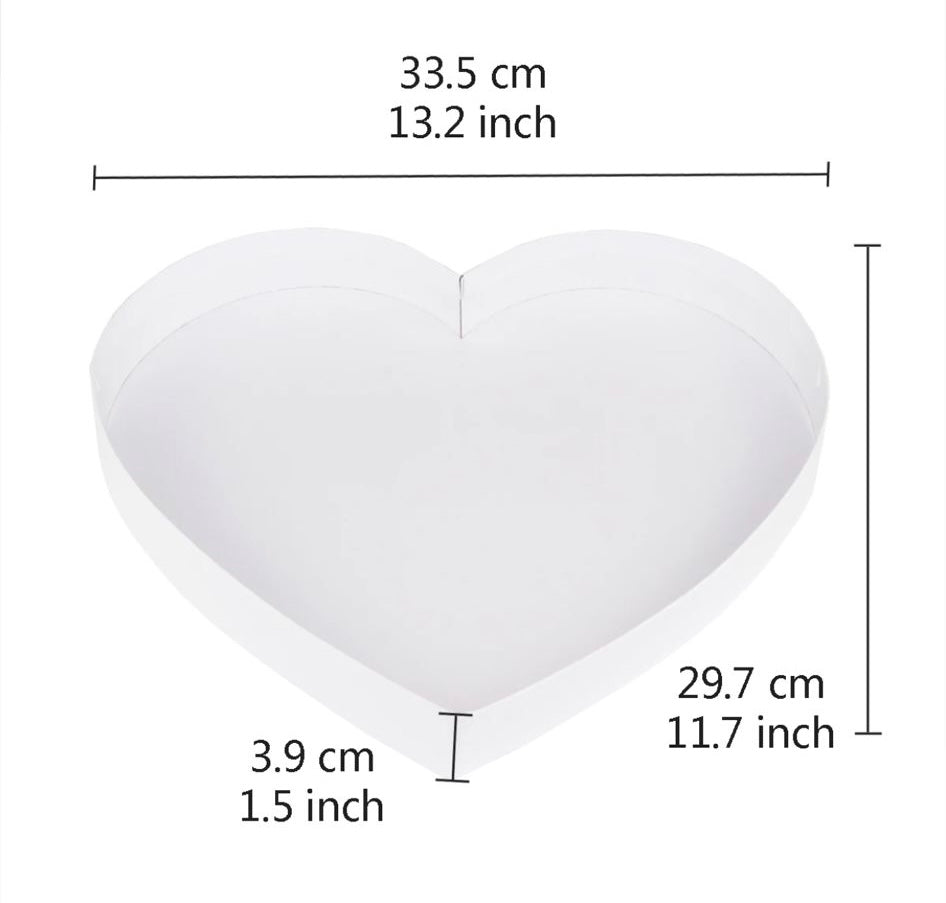 Large fillable heart with Clear lid box