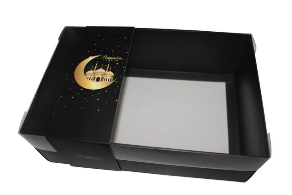 Clear Lid Deep/Cupcake Box With Ramadan Kareem Sleeve - 24 x 16 x 8 cm