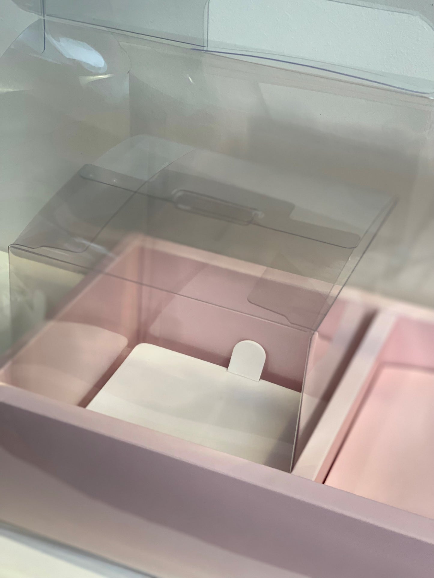 Clear Cake Box 13x13x13cm ( fits inside presentation box)