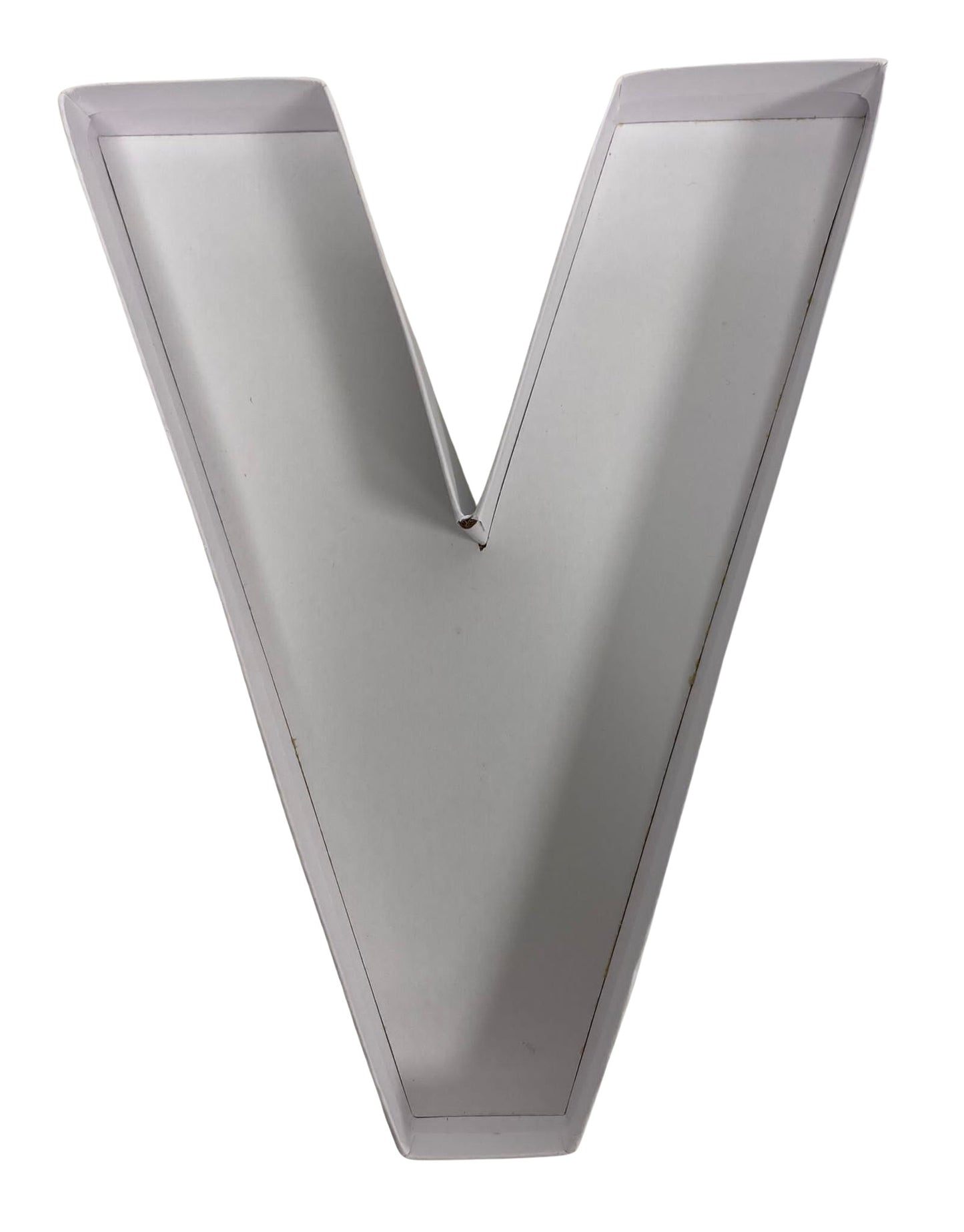 Empty letter ‘V’