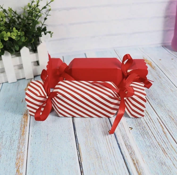 Cracker Favour Box