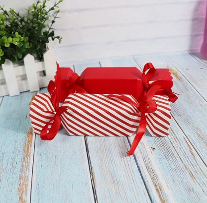 Cracker Favour Box